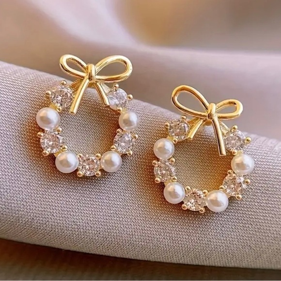 Drop diamond bow earrings - Picture 3 of 7
